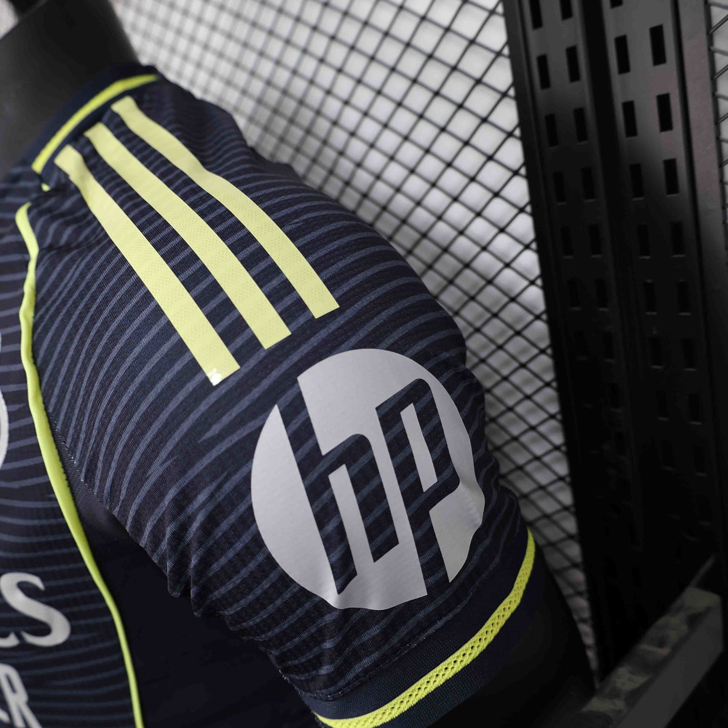 Real Madrid 25/26 Visitante Player Version