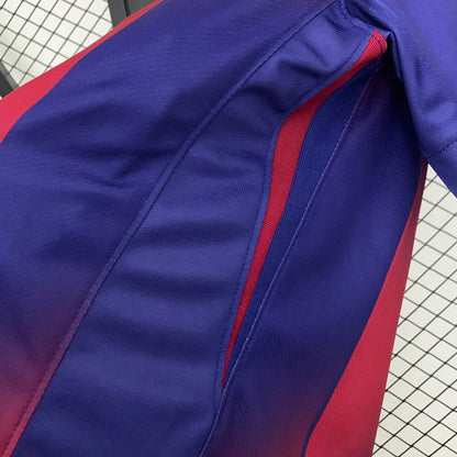 Barcelona 25/26 Local